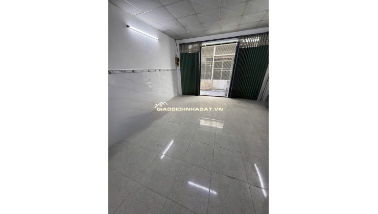 Nhà đẹp ngay Lý Thường Kiệt Q,10-Giá hơn 6 tỷ-hẻm thông nhiều đường-tiện ích xung quanh